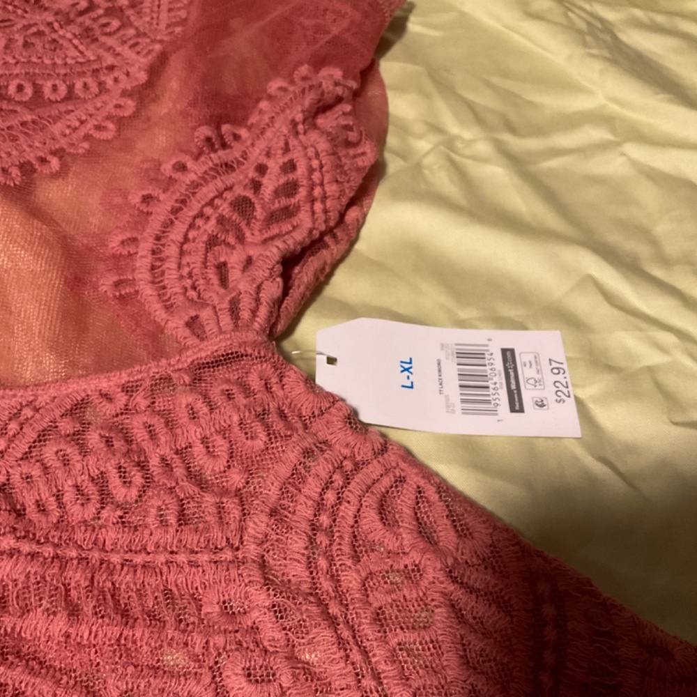 Rose colored lace cover up/kimono - Women’s size L/XL - Picture 3 of 4